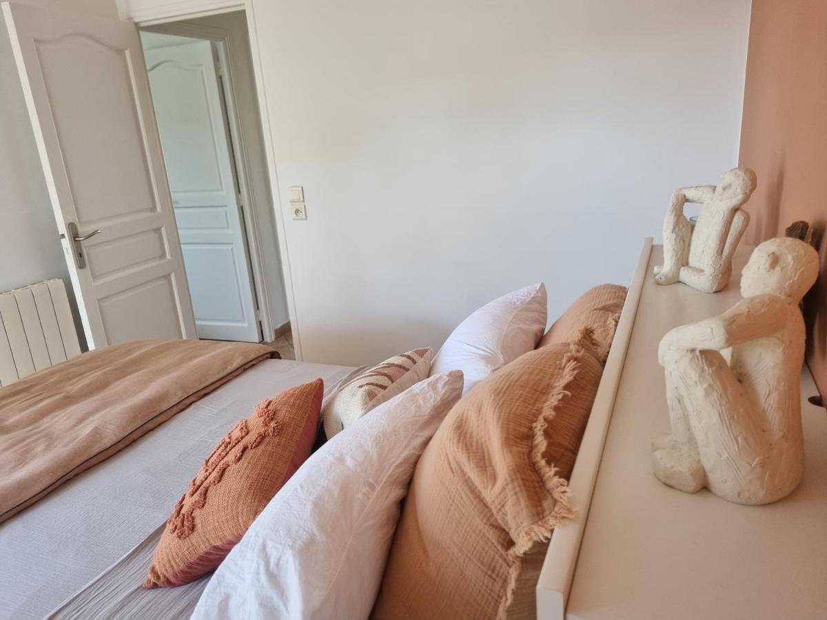 Serenite Et Plages A Sete Bagian luar foto