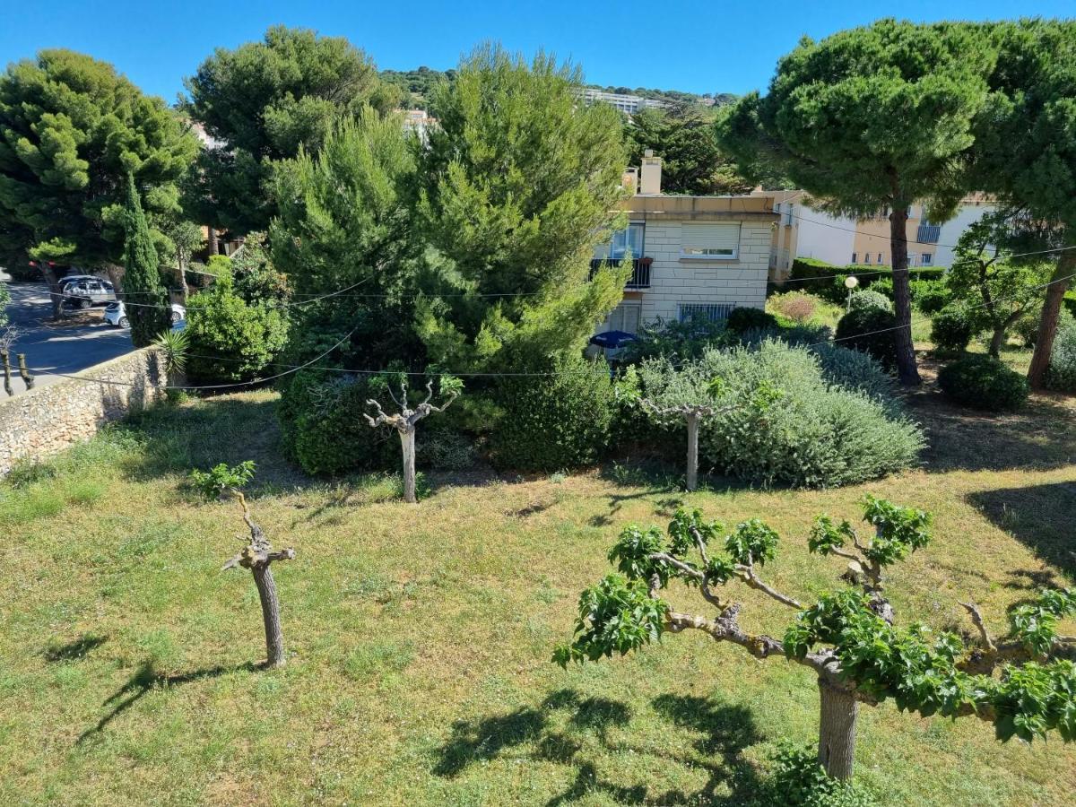 Serenite Et Plages A Sete Bagian luar foto